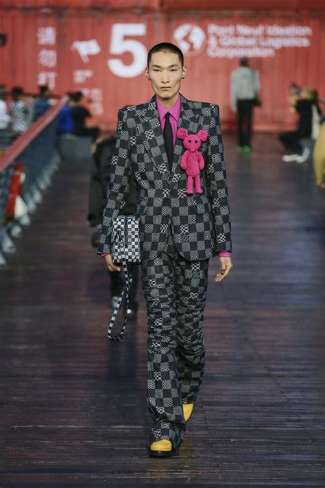 louis vuitton men spring 2021|louis vuitton men's overalls 2021.